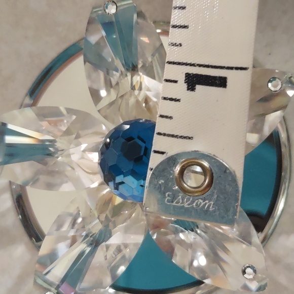 "Hadrian" Crystal Flower on Mirror. - Picture 5 of 9